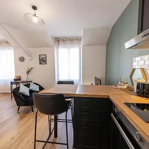  Appartement Coquelin - Joli Renove